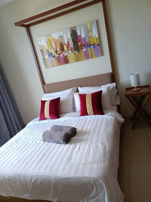 Timurbay Seafront Residence By Ozzy Azizi Kuantan Bagian luar foto